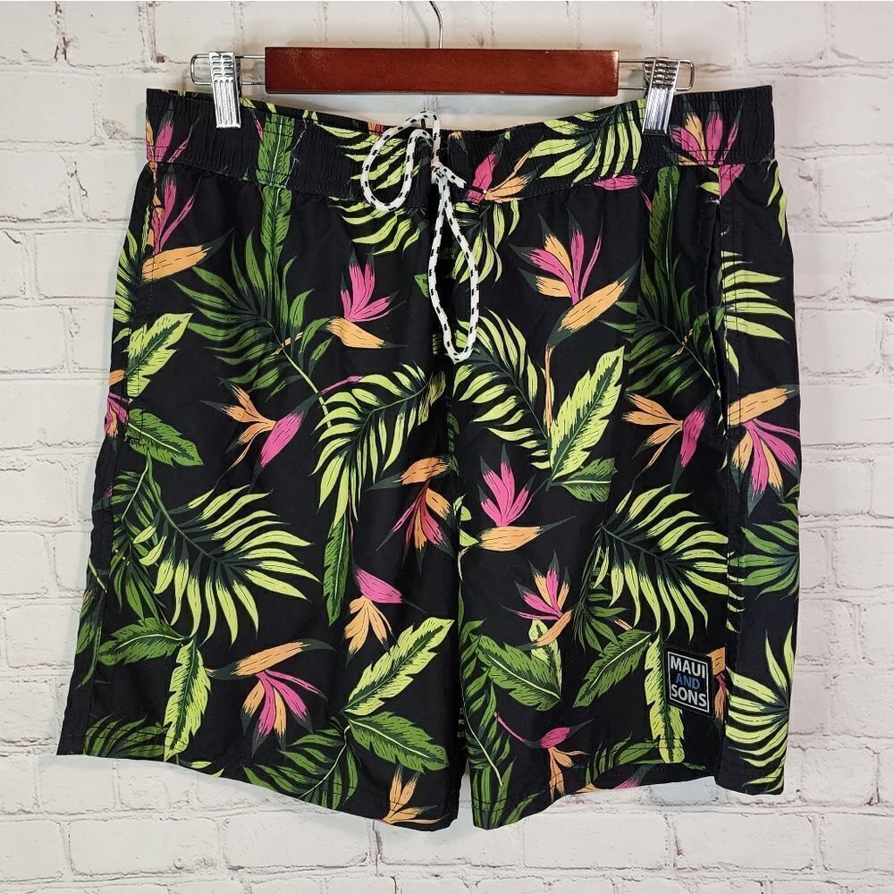 Men's Maui & Sons swim trunks, size XL